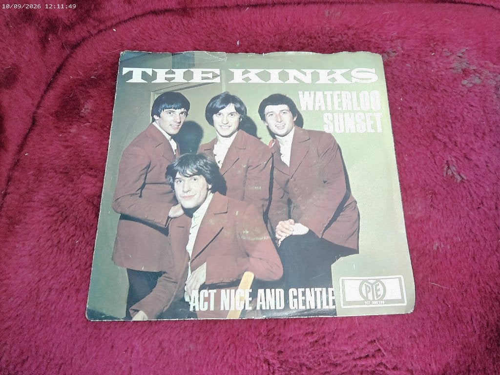 The Kinks - Waterloo Sunset / act nice and Gentle, Gebruikt, Fotohoes, 7 inch, Ophalen of Verzenden