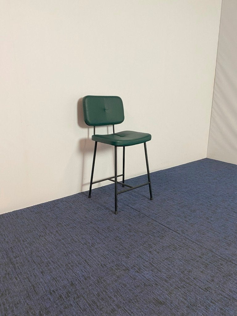 3 x Barkruk Satelliet, donkergroen leder, zwart frame, Ophalen, Gebruikt, Met voetsteun, 60 tot 90 cm
