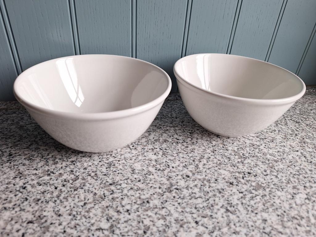 2x Witte schaaltjes van IKEA - Zo goed als nieuw, Porselein of Keramiek, Schaal, Rond, Ophalen of Verzenden