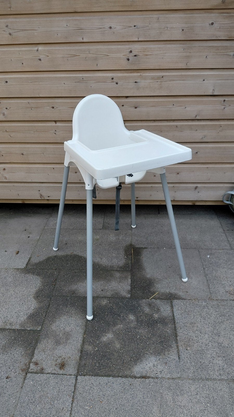 IKEA kinderstoel wit met blad en tuigje, Kinderen en Baby's, Kinderstoelen, Ophalen, Gebruikt, Overige typen
