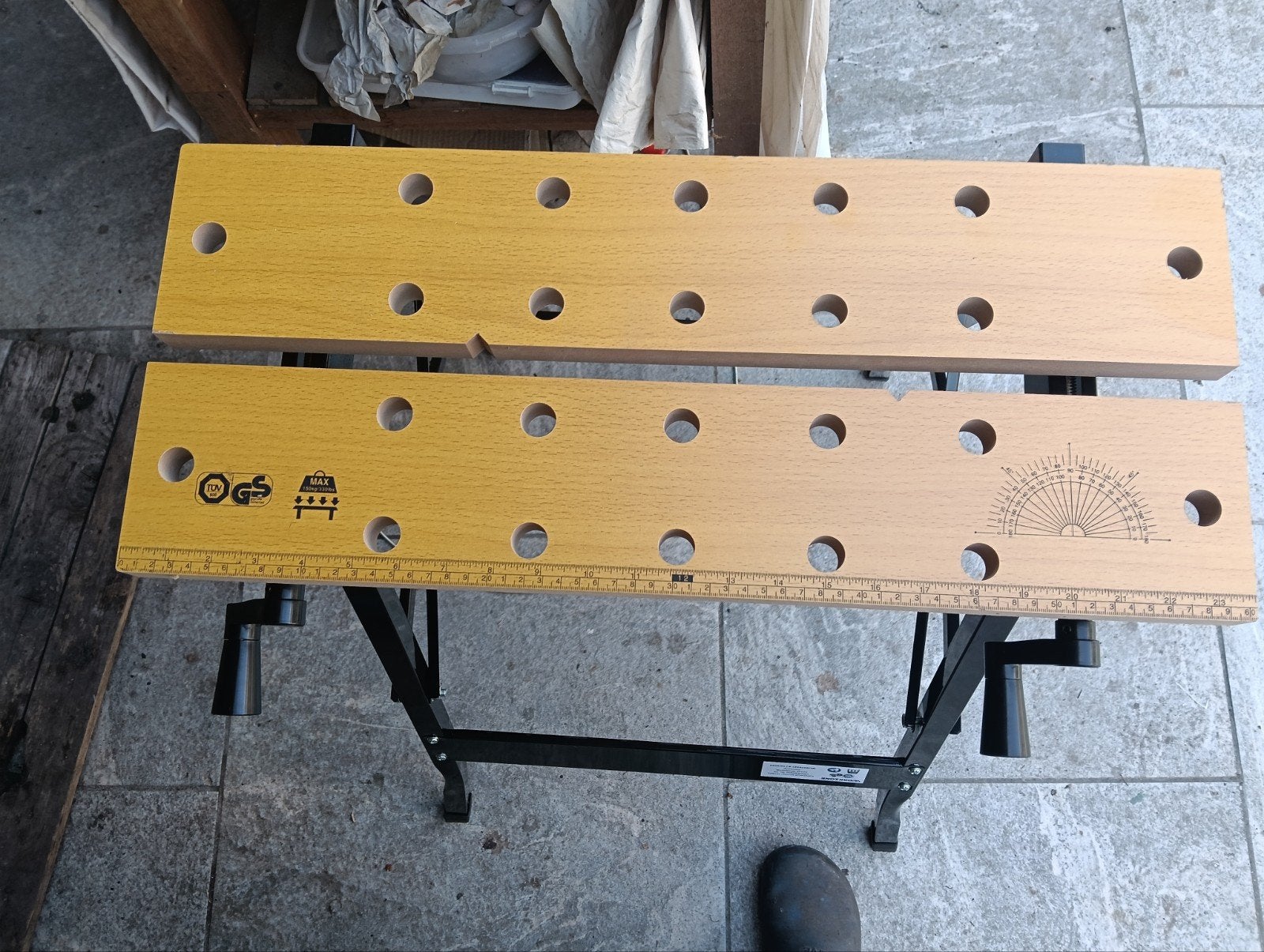 Nieuwe Werkbank - Perfect voor elke klus!, Ophalen of Verzenden, Nieuw, Minder dan 70 cm, Bankschroef