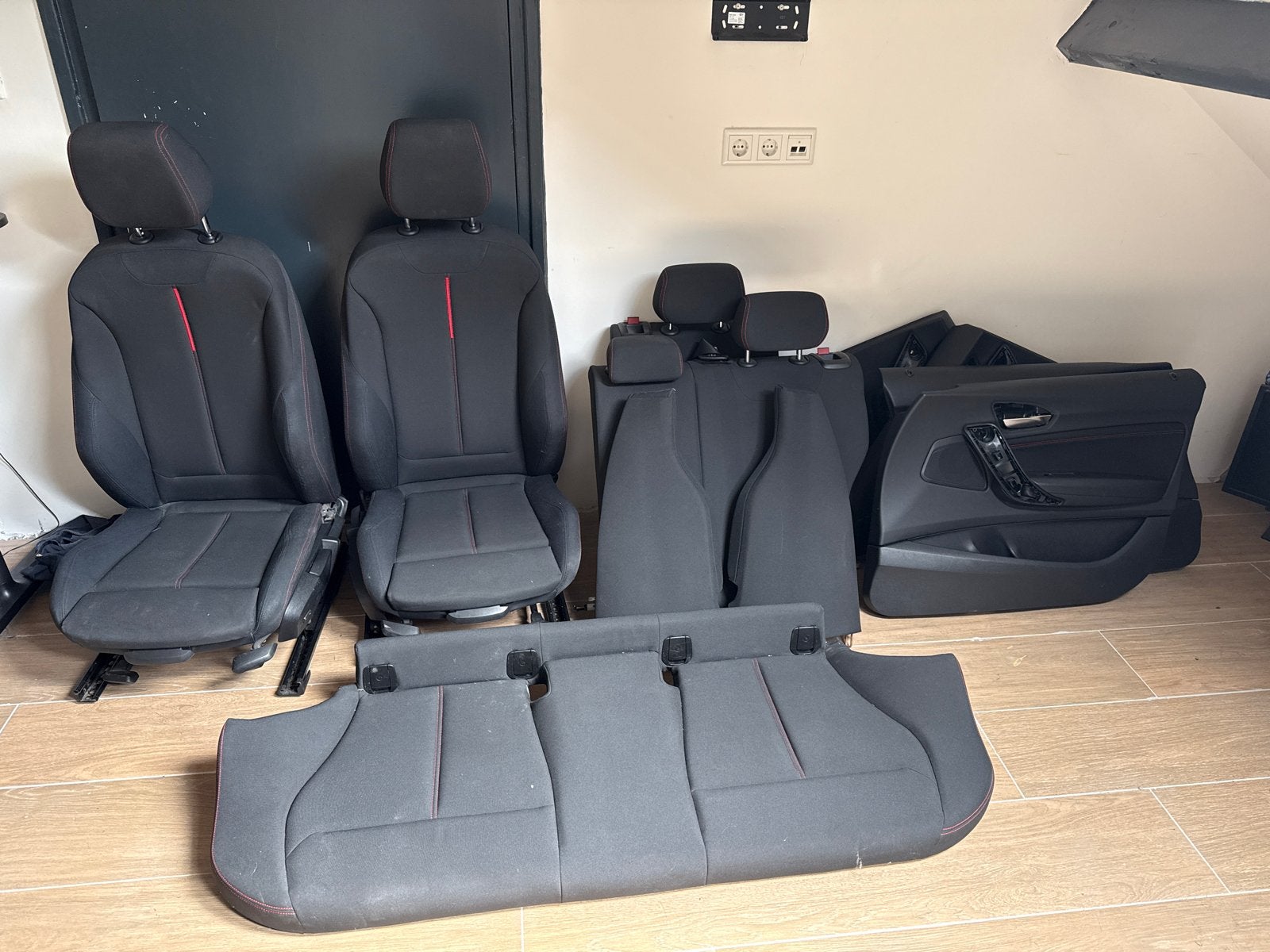 BMW F20 sport interieur (stoelen, deurlijsten, achterbank), Ophalen, Gebruikt, BMW