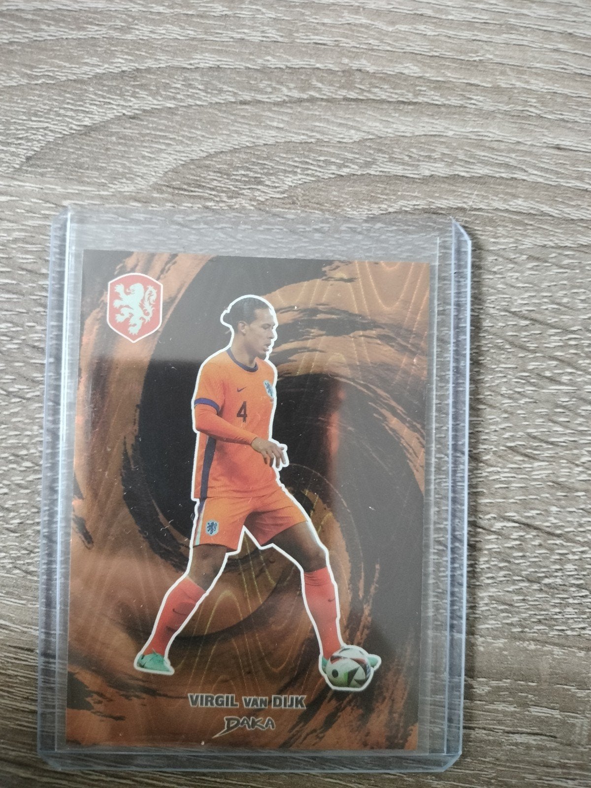 Virgil van Dijk Spelerskaart - DAKA TC-12 (07/25), Ophalen, Zo goed als nieuw, Buitenlandse clubs, Spelerskaart