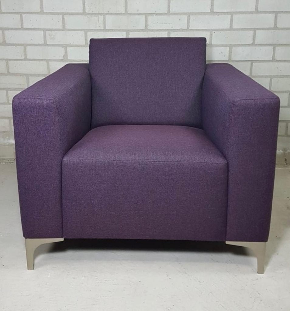 JAME Merel Design Fauteuil | Board Paars Nederlands Design |, Huis en Inrichting, Fauteuils, Ophalen, 75 tot 100 cm, Stof, 50 tot 75 cm