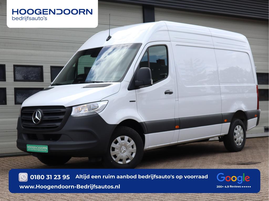 Mercedes-Benz eSprinter 320 81kWh L2H2 - Trekhaak - Cruise -, Automaat, Gebruikt, Zwart, 2000 kg