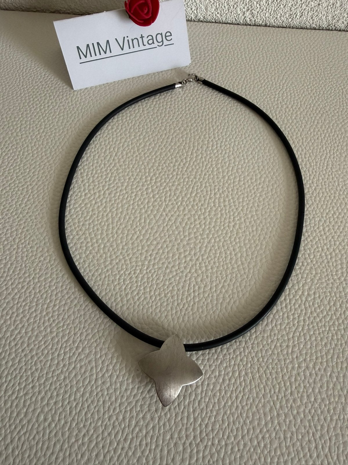 H249/Prachtige geborstelde Zilveren /zwarte ketting, Sieraden, Tassen en Uiterlijk, Gebruikt, Verzenden, Zwart, X