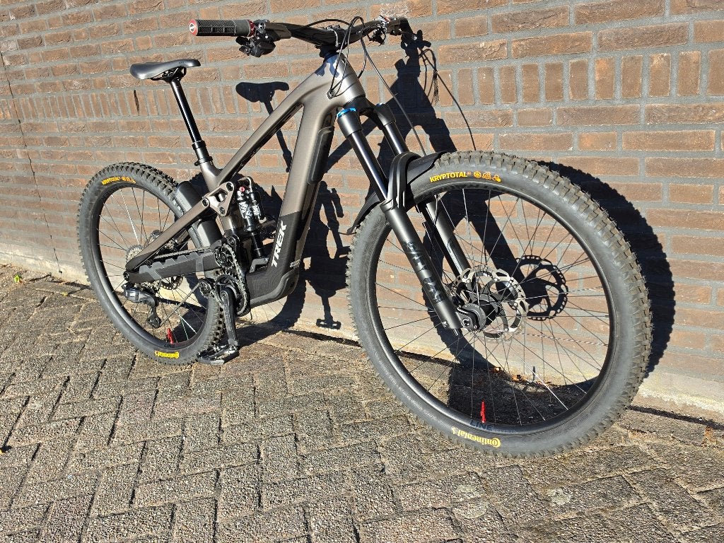 Trek Slash+ Custom Build | TQ HPR60 - XTR - XT Di2 Wireless, Trek@trekbikes.com, Fully, TREK, Zo goed als nieuw