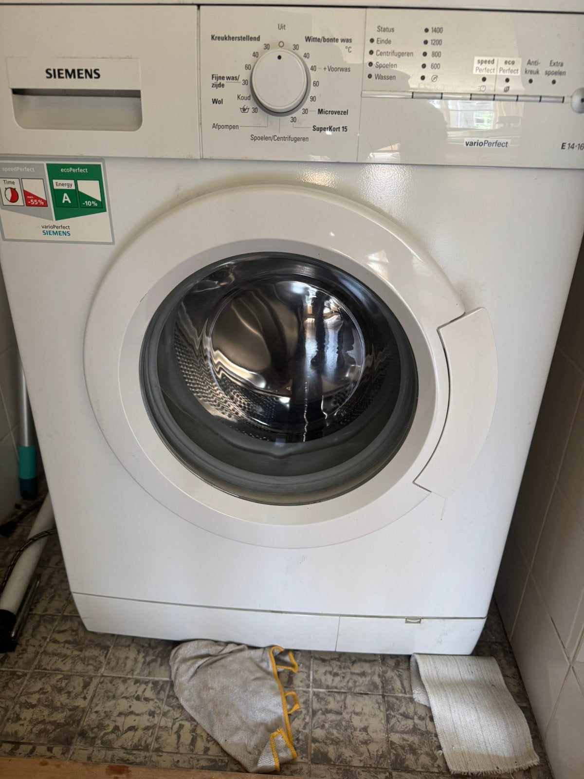 Siemens E14-16 voorlader wasmachine, Witgoed en Apparatuur, Wasmachines, Gebruikt, Voorlader, 6 tot 8 kg, 85 tot 90 cm, 1200 tot 1600 toeren