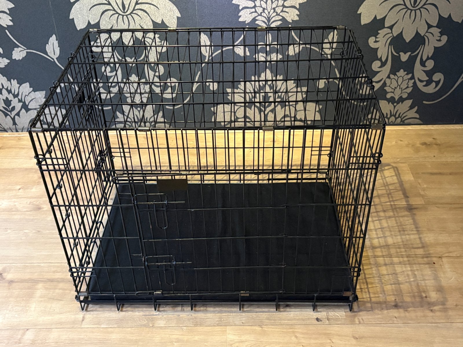 Honden bench, Ophalen, Zo goed als nieuw