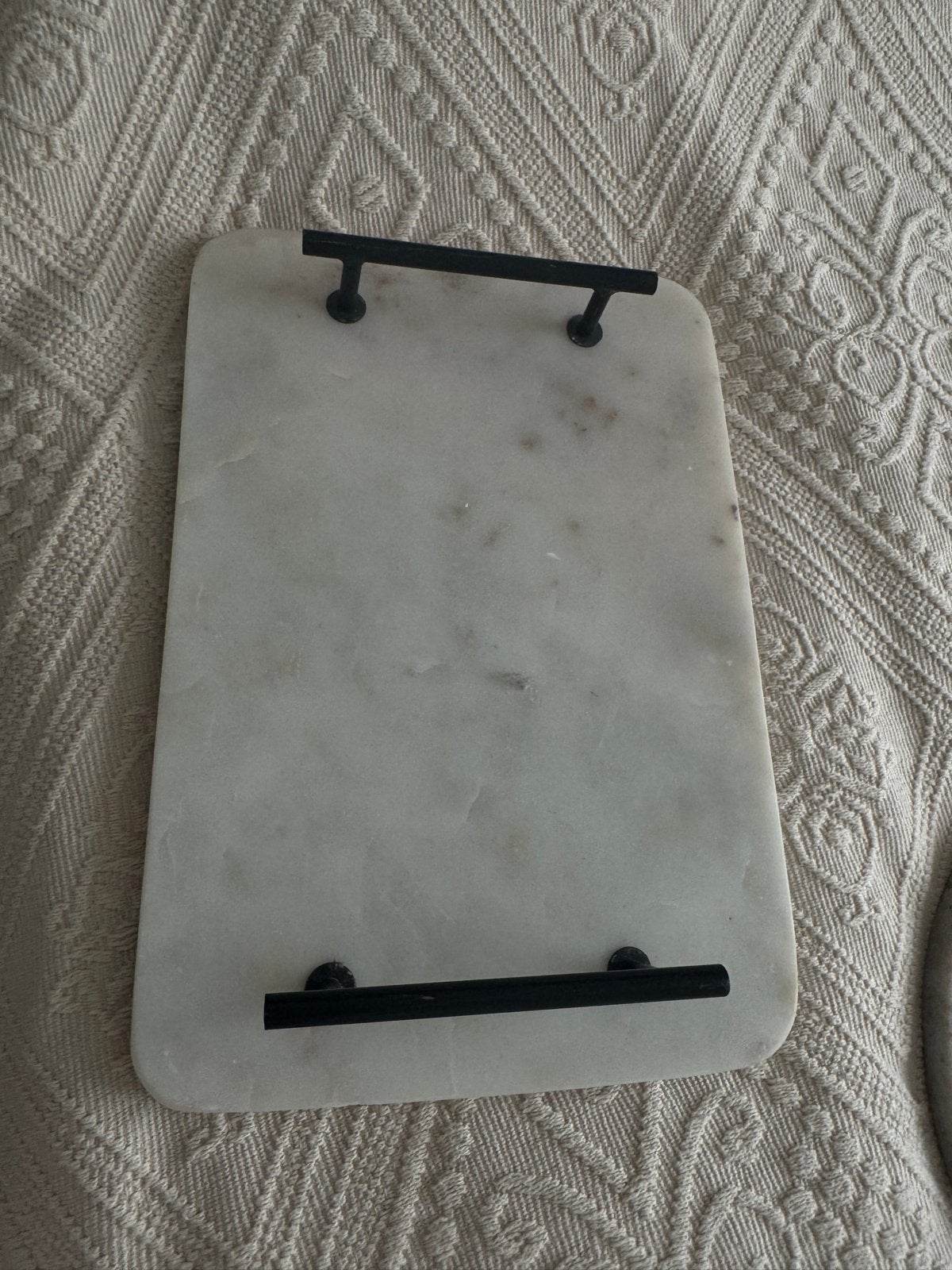 Marmeren Dienblad met Zwarte Handvatten, Huis en Inrichting, Ophalen, Zo goed als nieuw, Dienblad, Met handvatten