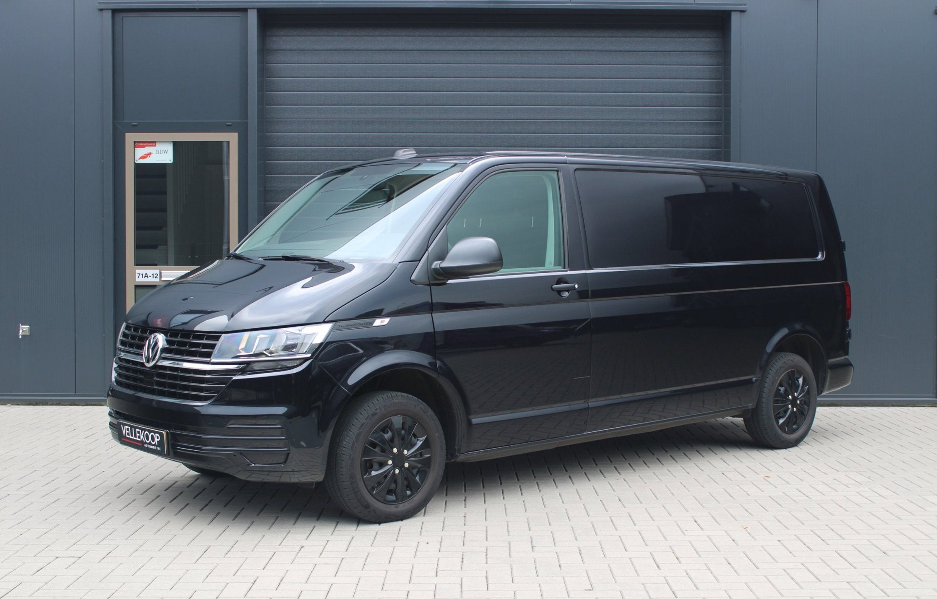 Volkswagen TRANSPORTER 2.0 TDI L2H1 28 Economy Business | Fa, Auto's, Bestelauto's, Voorwielaandrijving, Electronic Stability Program (ESP)