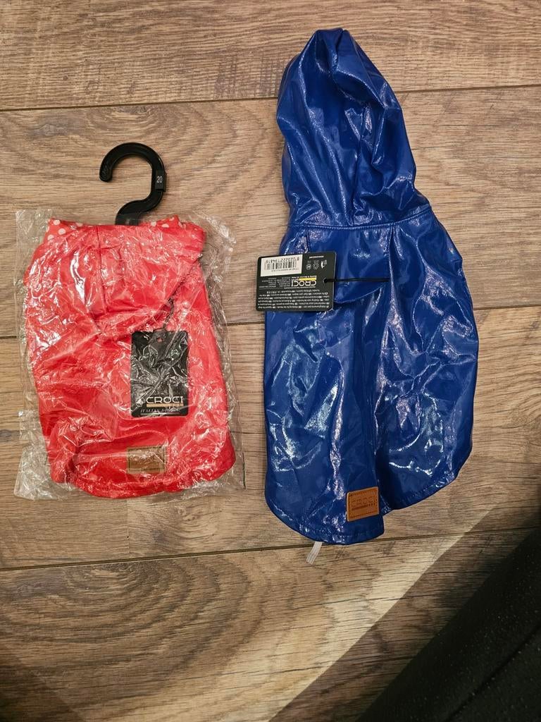 2 nieuwe regenjasjes voor de hond, Dieren en Toebehoren, Ophalen of Verzenden, Nieuw, Hondenjas