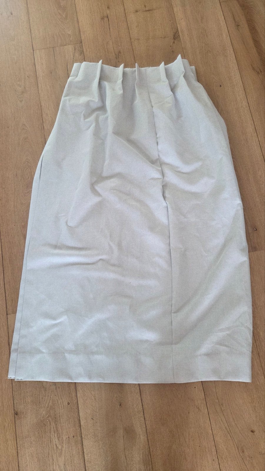 Verduisterend gordijn grijs 135cm x 115cm, Huis en Inrichting, Ophalen of Verzenden, Grijs, Gordijn, Verduisterend