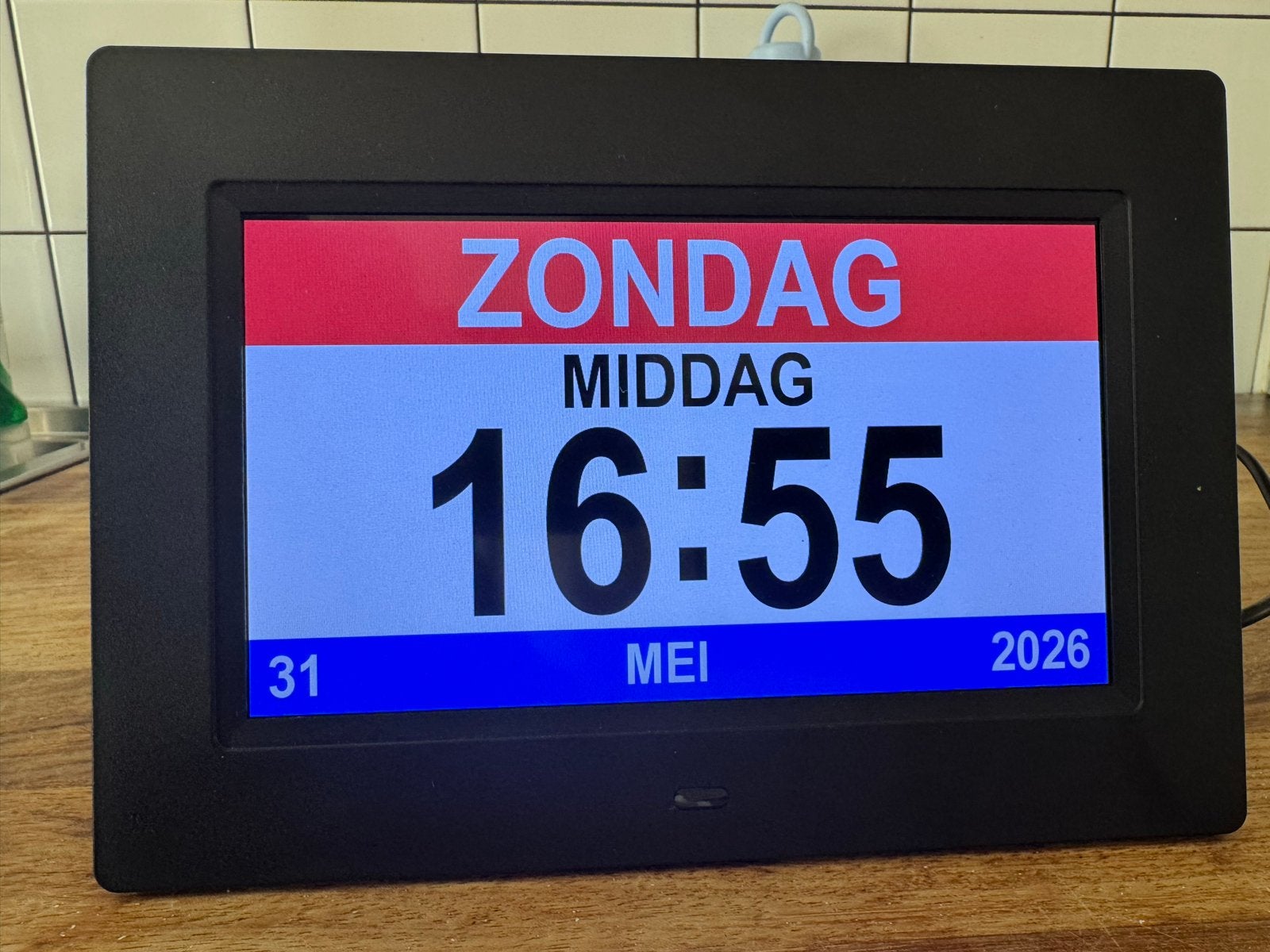 Dementie klok met afstandsbediening, Ophalen of Verzenden, Digitaal, Wekker of Tafelklok