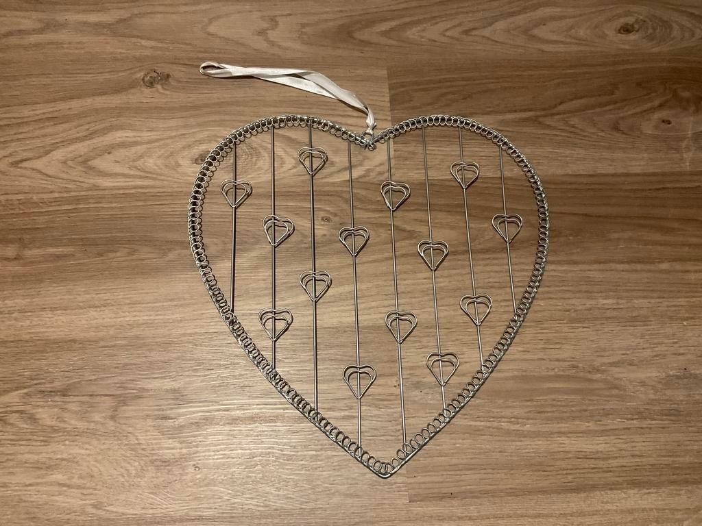 Hartvormige kaartenhouder / fotohouder van metaal, Ophalen, Zo goed als nieuw, Metaal of Aluminium, Minder dan 50 cm