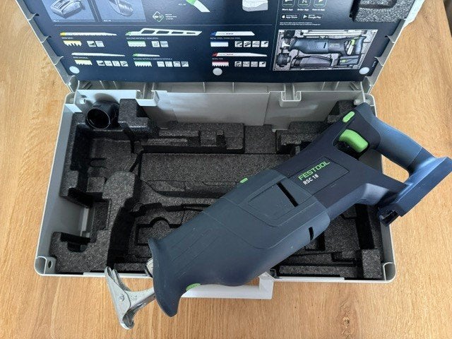Festool 18V reciprozaag, Ophalen, 70 mm of meer, Nieuw, 600 tot 1200 watt