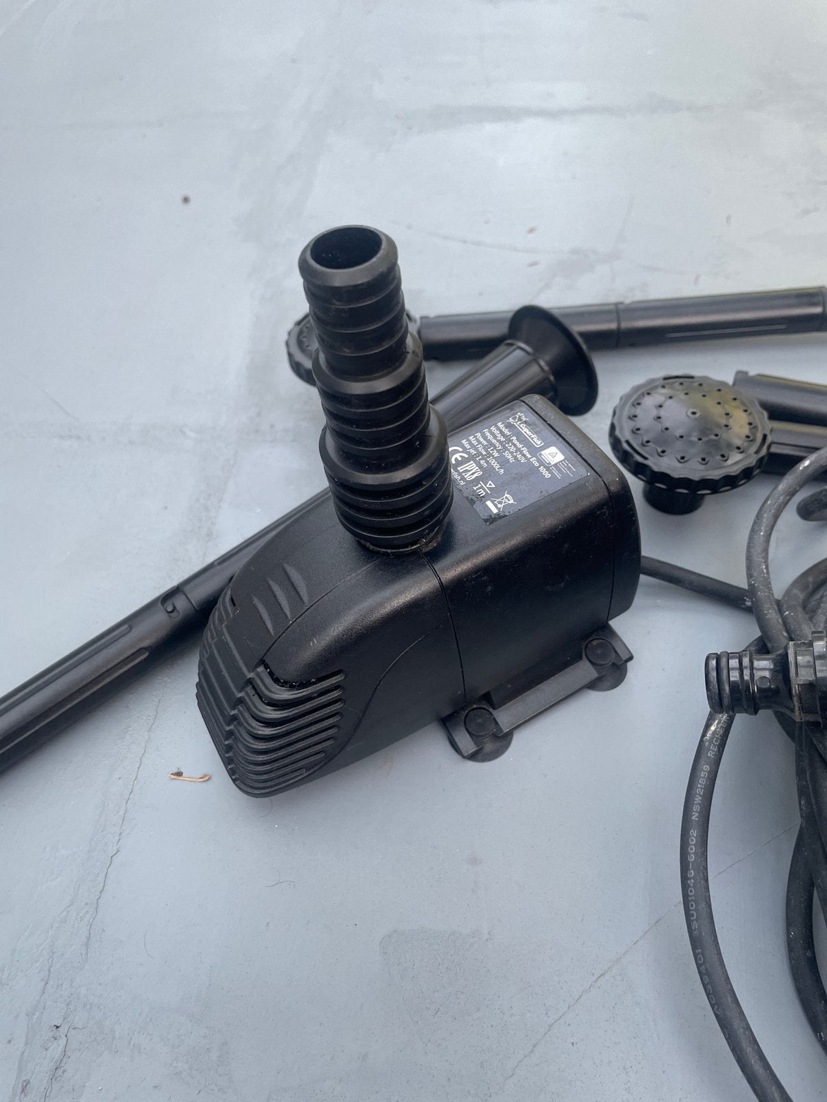 SuperFish Pond-Flow Eco 1000 vijverpomp met accessoires, Ophalen, Gebruikt, Vijverpomp
