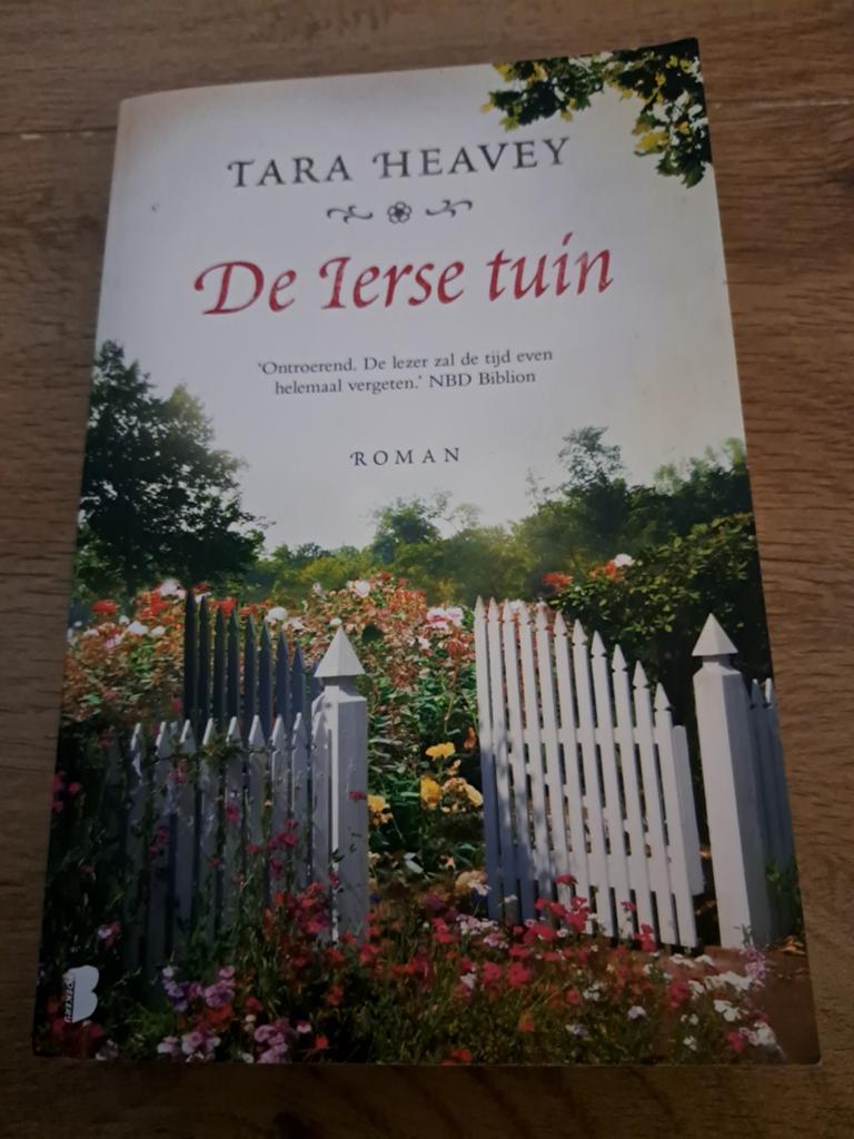 De Ierse tuin - Tara Heavey (Roman), Boeken, Ophalen of Verzenden, Zo goed als nieuw, Tara Heavey, Nederland
