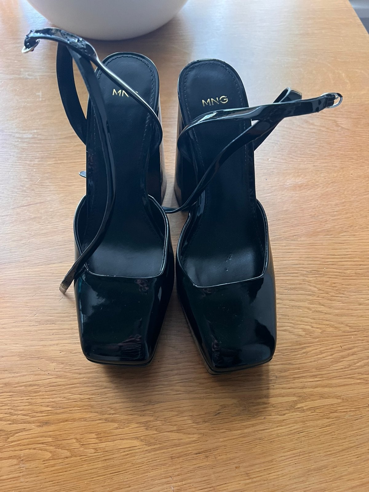 Damesschoenen Mango, Kleding | Dames, Schoenen, Ophalen of Verzenden, Zo goed als nieuw, Sneakers of Gympen