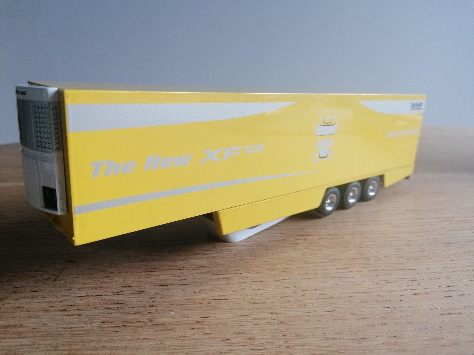 Liontoys DAF The New XF 105 Thermo King Koeloplegger, Ophalen of Verzenden, Zo goed als nieuw, Bus of Vrachtwagen, Lion Toys