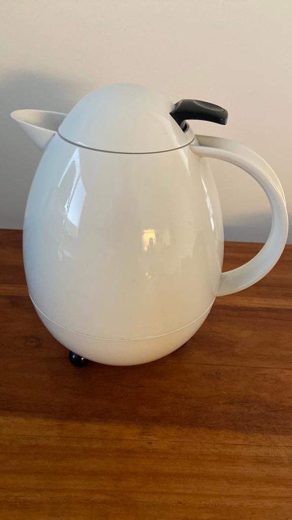 Thermos-kan/Isoleer-kan Leifheit, Ophalen, Overige typen, Zo goed als nieuw, Wit
