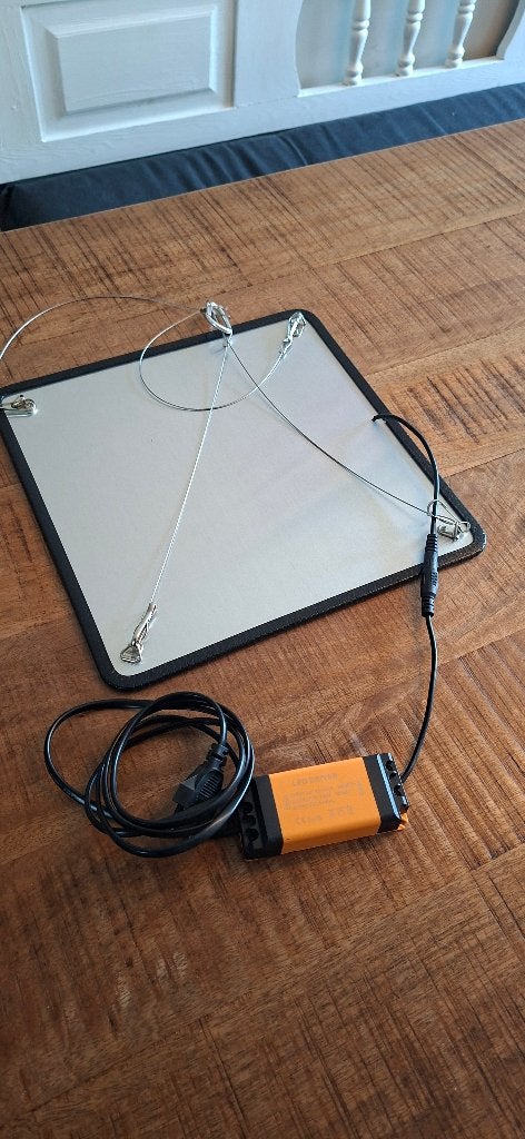 2x LED full spectrum groeilampen 45 Watt - 30 x 30, Tuin en Terras, Kweekspullen, Ophalen of Verzenden, Zo goed als nieuw, Kweeklamp