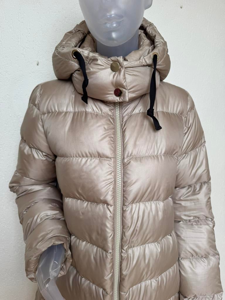 Max Mara / Intrend warme dons jas 38/40, Verzenden, Zo goed als nieuw, Maat 38/40 (M), Beige