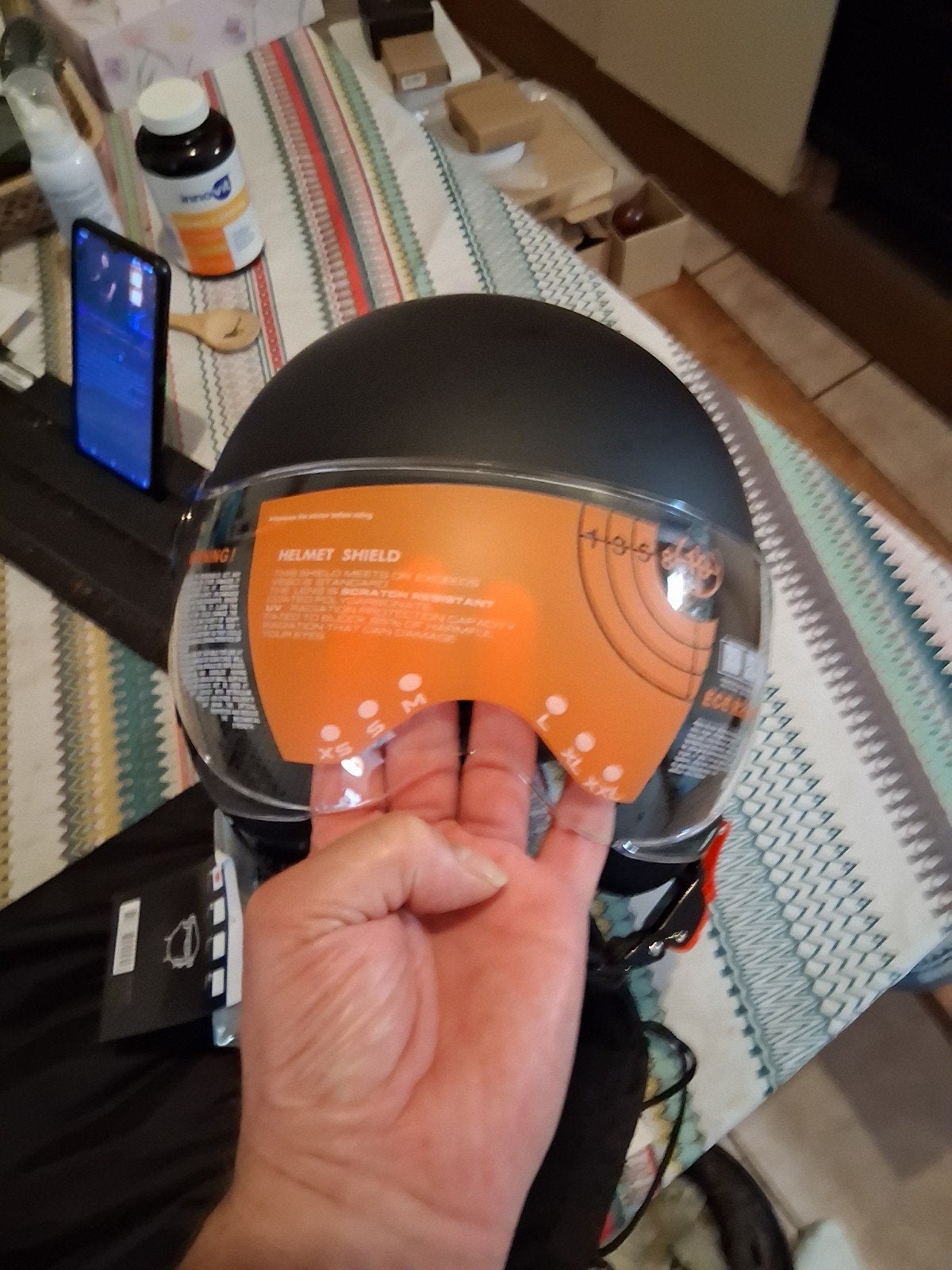 Nieuwe zwarte scooterhelm maat S (55-56cm), Fietsen en Brommers, Fietsaccessoires | Fietshelmen, Ophalen of Verzenden