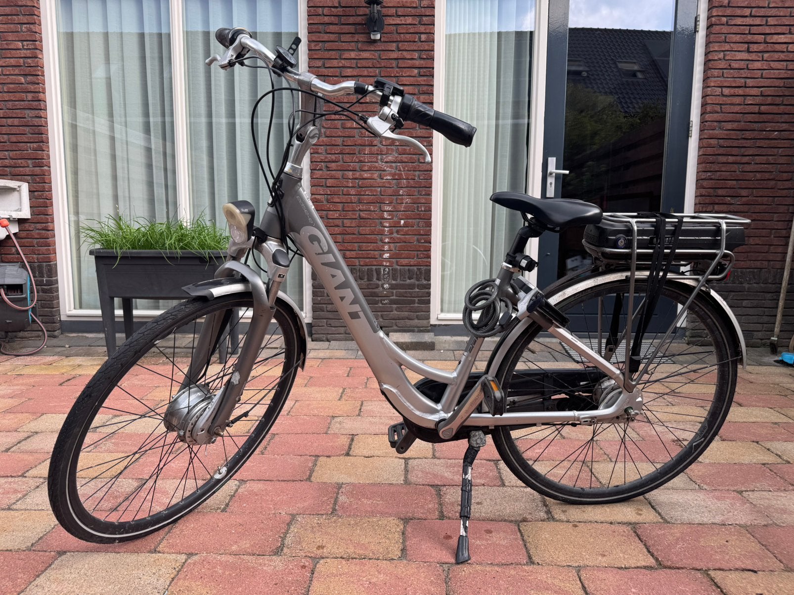 Giant Ease-E+ elektrische fiets – maat S, Fietsen en Brommers, Elektrische fietsen, Ophalen of Verzenden, Zo goed als nieuw
