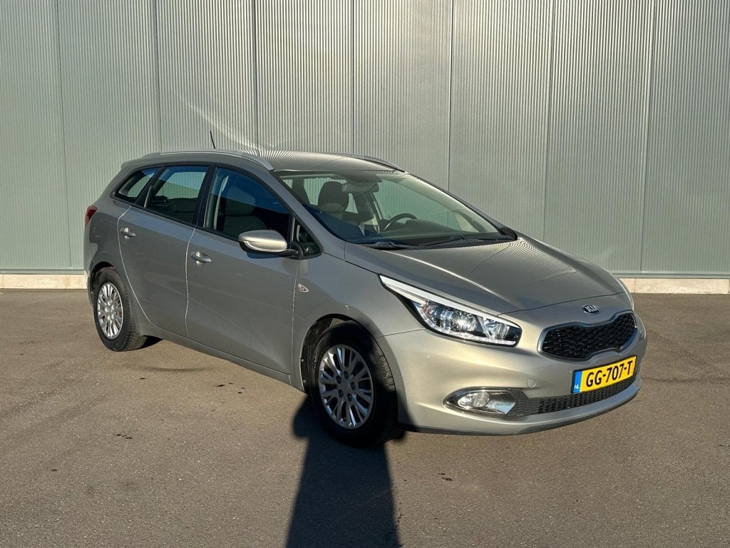 Kia cee'd Sportswagon 1.6 GDI ComfortLine TREKHAAK | CRUISE, Auto's, Euro 5, 135 pk, 1591 cc, 4 cilinders