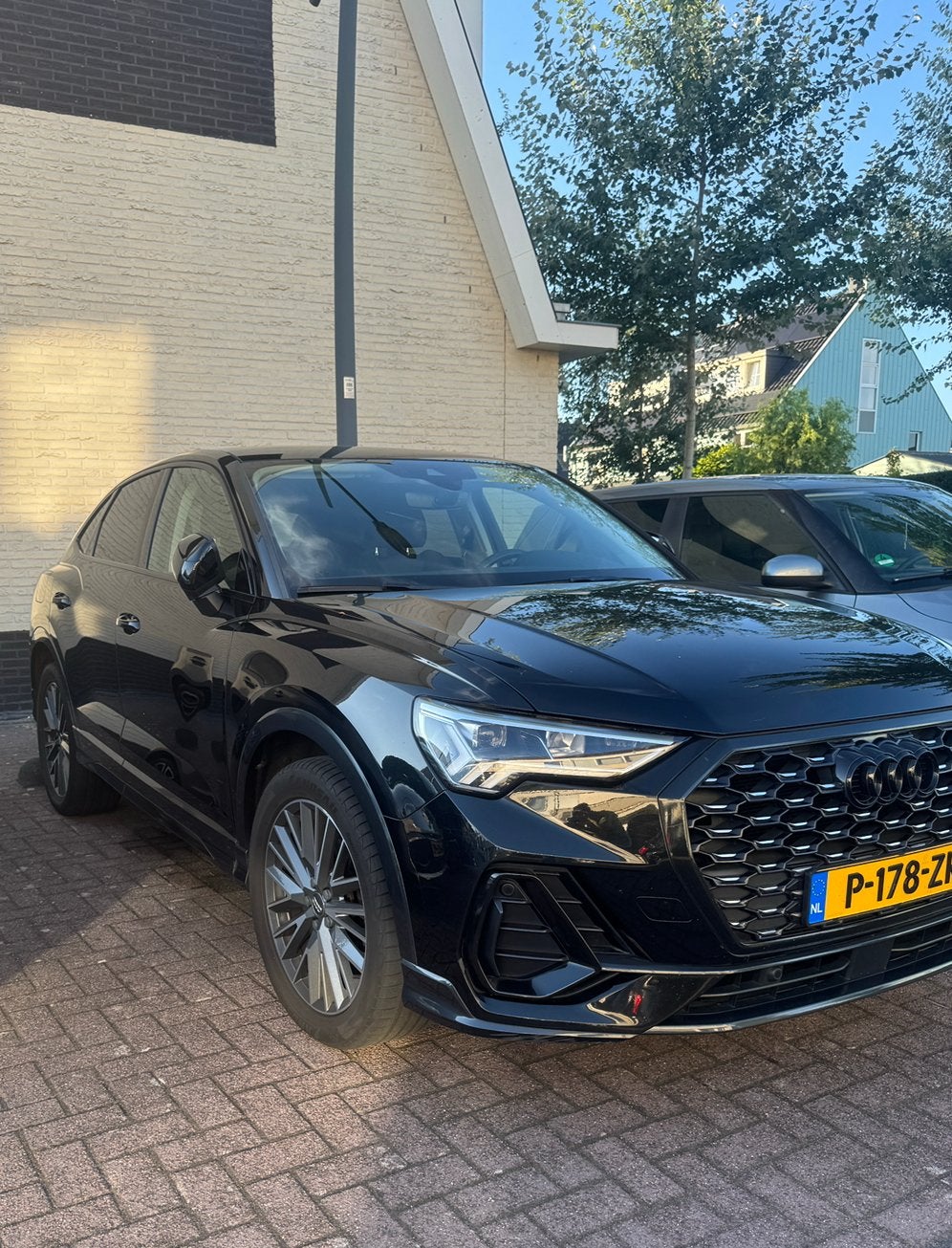 Audi Q3 35 Tfsi 150pk S Tronic 2020 Zwart, Auto's, 4 cilinders, 1505 kg, Zwart, 14 km/l