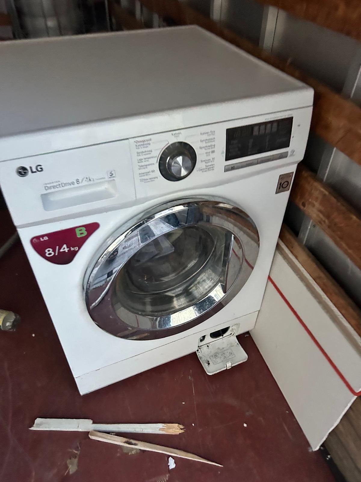 gratis combi wasmachine droger, Witgoed en Apparatuur, Wasmachines, Ophalen of Verzenden, 1200 tot 1600 toeren