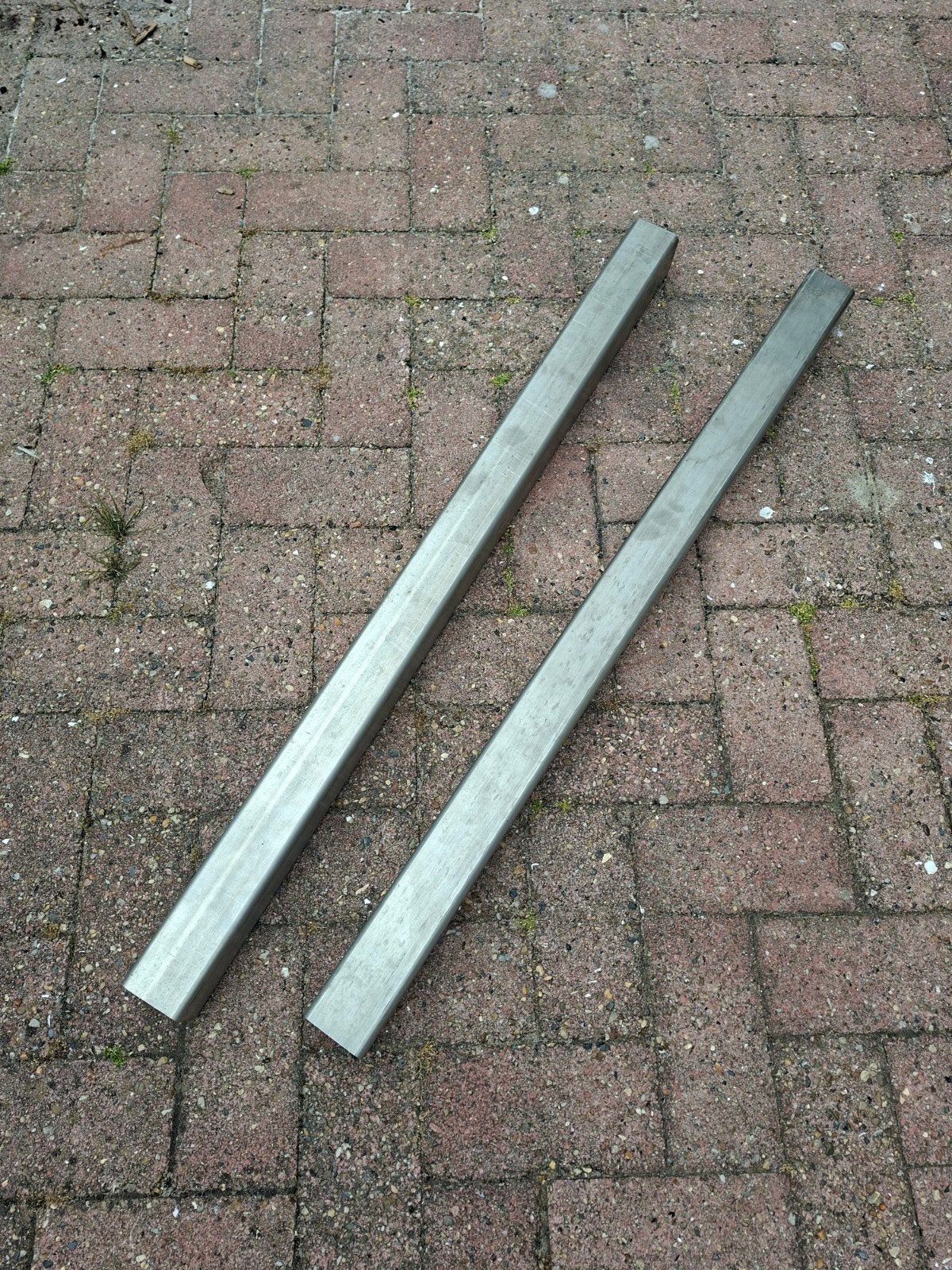 2x RVS koker 60x60x4mm, lengte 98 cm, nieuw, Ophalen