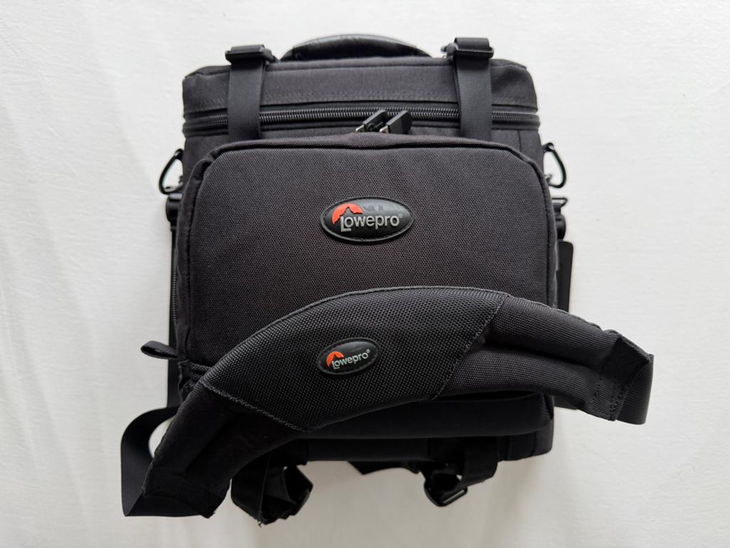 Lowepro Pro Mag 2 AW Professionele Schoudertas - Nieuw!, Ophalen of Verzenden, Nieuw, Rugtas, Lowepro