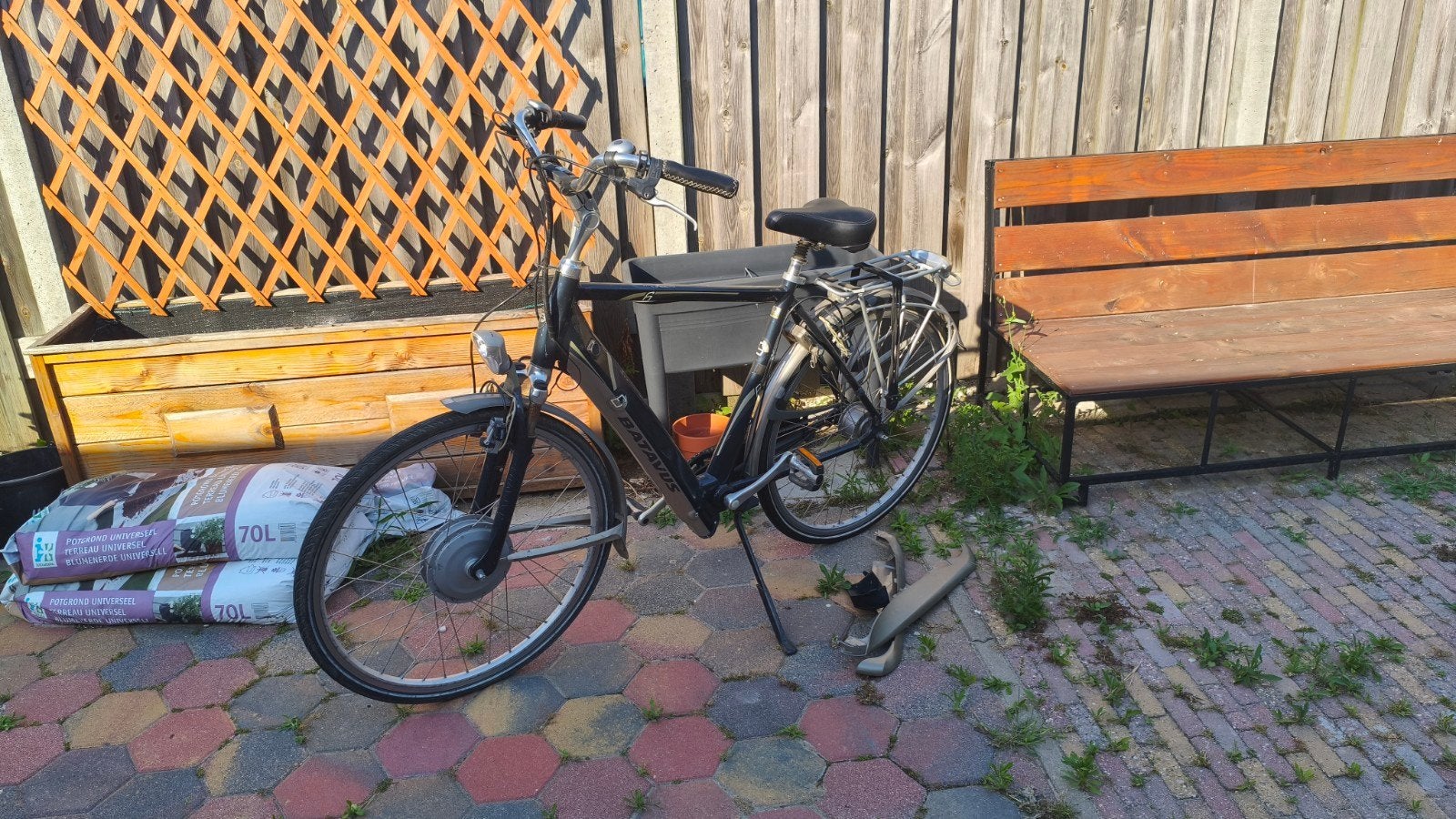 Batavus elektrische fiets  (LETOP! moet gerepareerd worden), Fietsen en Brommers, Elektrische fietsen, Gebruikt, Batavus, 30 tot 50 km per accu