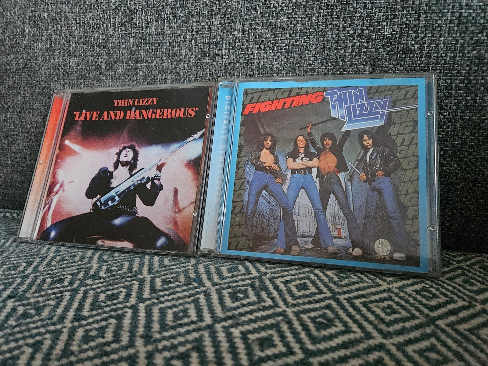 Thin Lizzy CD's: Live and Dangerous & Fighting, Gebruikt, Verzenden, Hard Rock, Remastered