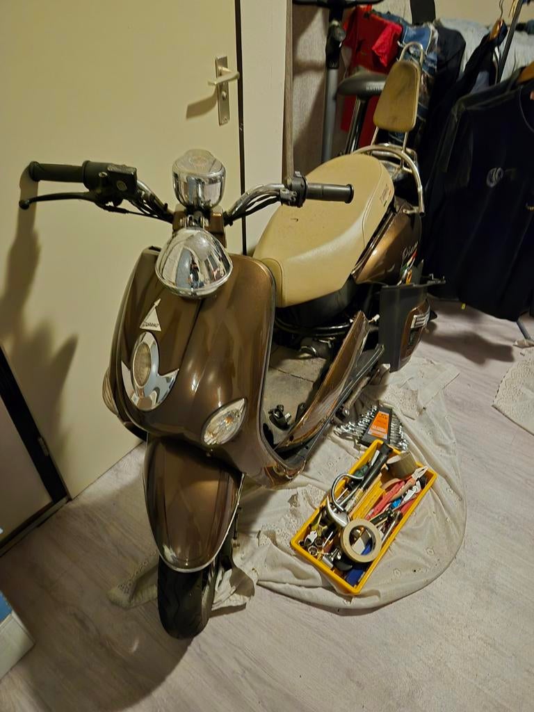 Scooter (loop of sloop) - Ideaal voor onderdelen, Fietsen en Brommers, Brommeronderdelen | Scooters, Gebruikt, Overige merken