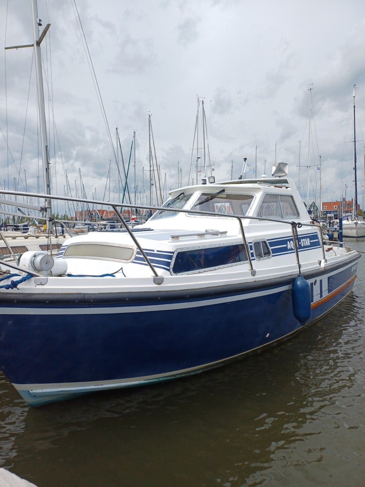 Aquastar 27 snelvarende zeewaardige Pilot motorboot, Watersport en Boten, Overige merken, 230 pk, Diesel, Ophalen of Verzenden
