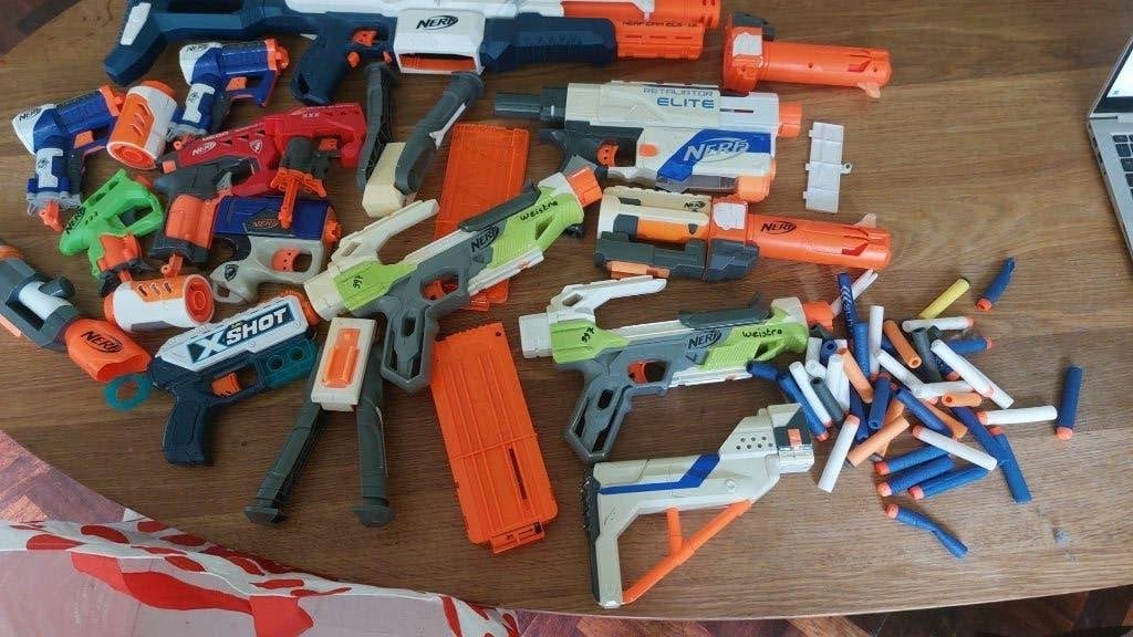Collectie Nerf guns / geweren, Kinderen en Baby's, Speelgoed | Buiten | Actiespeelgoed, Gebruikt, Ophalen