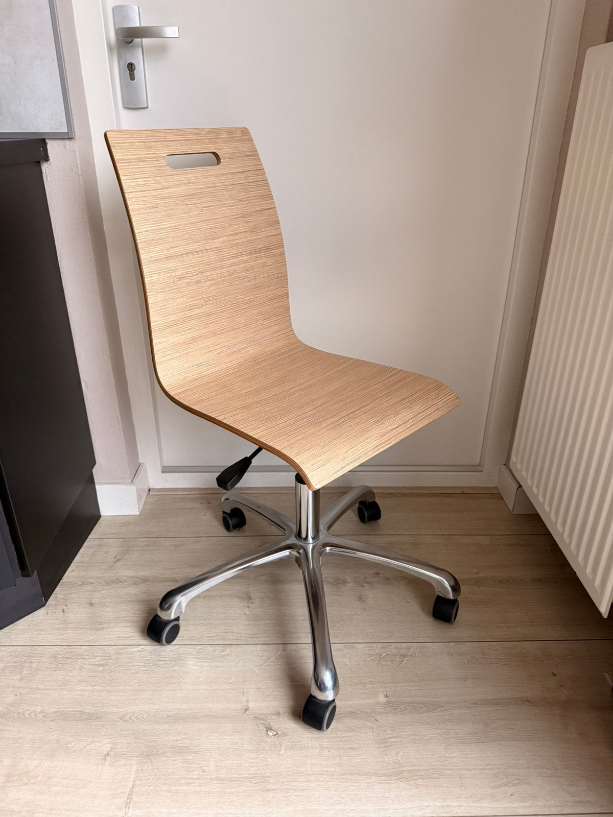 Houten bureaustoel., Ophalen, Gebruikt, Bruin, Bureaustoel
