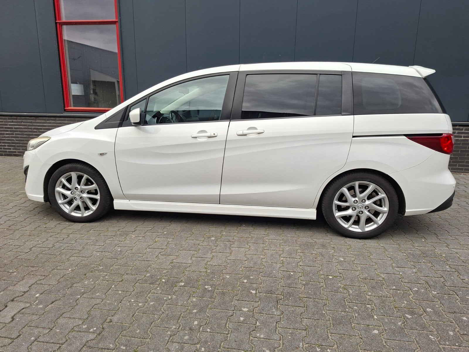 Mazda 5 2.0 110KW 2012 Wit, Auto's, Dealer onderhouden, Zwart, 4 cilinders, 7 stoelen