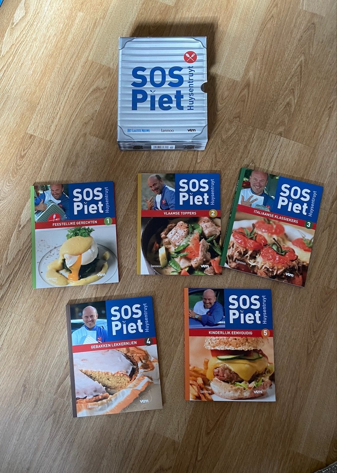 SOS Piet Huysentruyt Kookboeken Set (5 boeken), Boeken, Ophalen of Verzenden, Zo goed als nieuw, Europa, Voorgerechten en Soepen