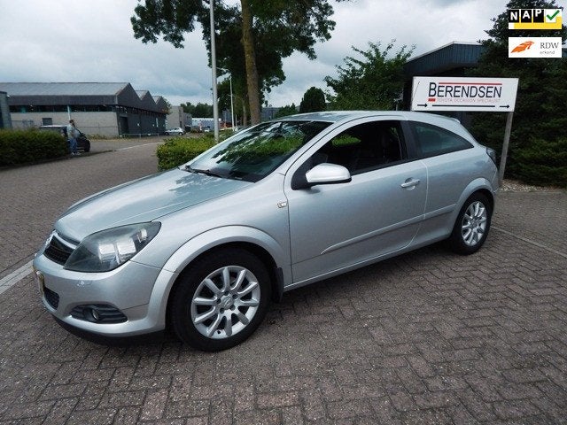 Opel Astra GTC 1.8 Business, Auto's, Opel, Bedrijf, Te koop, Astra, Airbags, Airconditioning, Boordcomputer, Centrale vergrendeling
