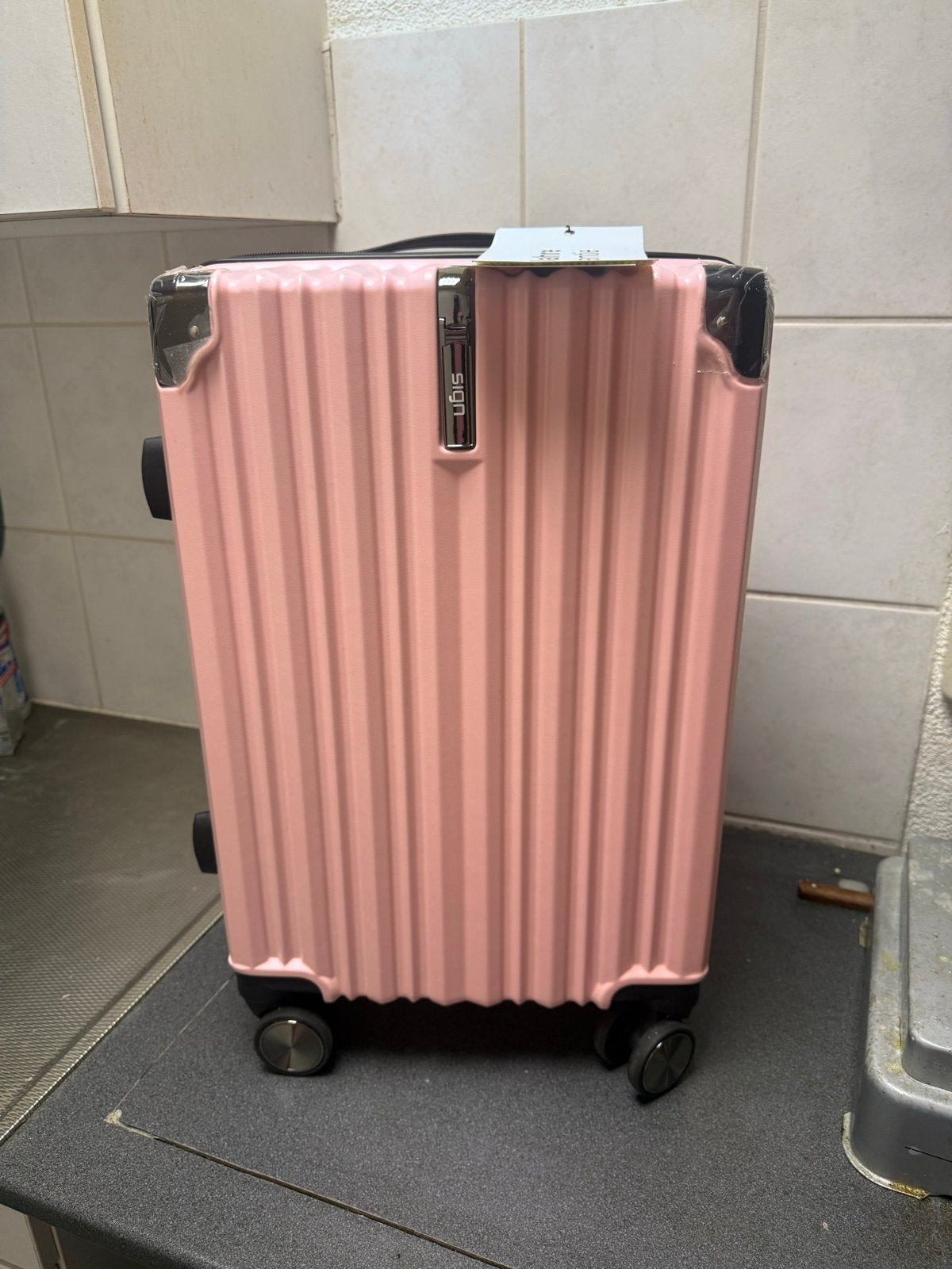 Roze sign Koffer met Wieltjes en Uitschuifbare Handgreep, 20 tot 30 cm, Minder dan 40 cm, Nieuw, Ophalen of Verzenden