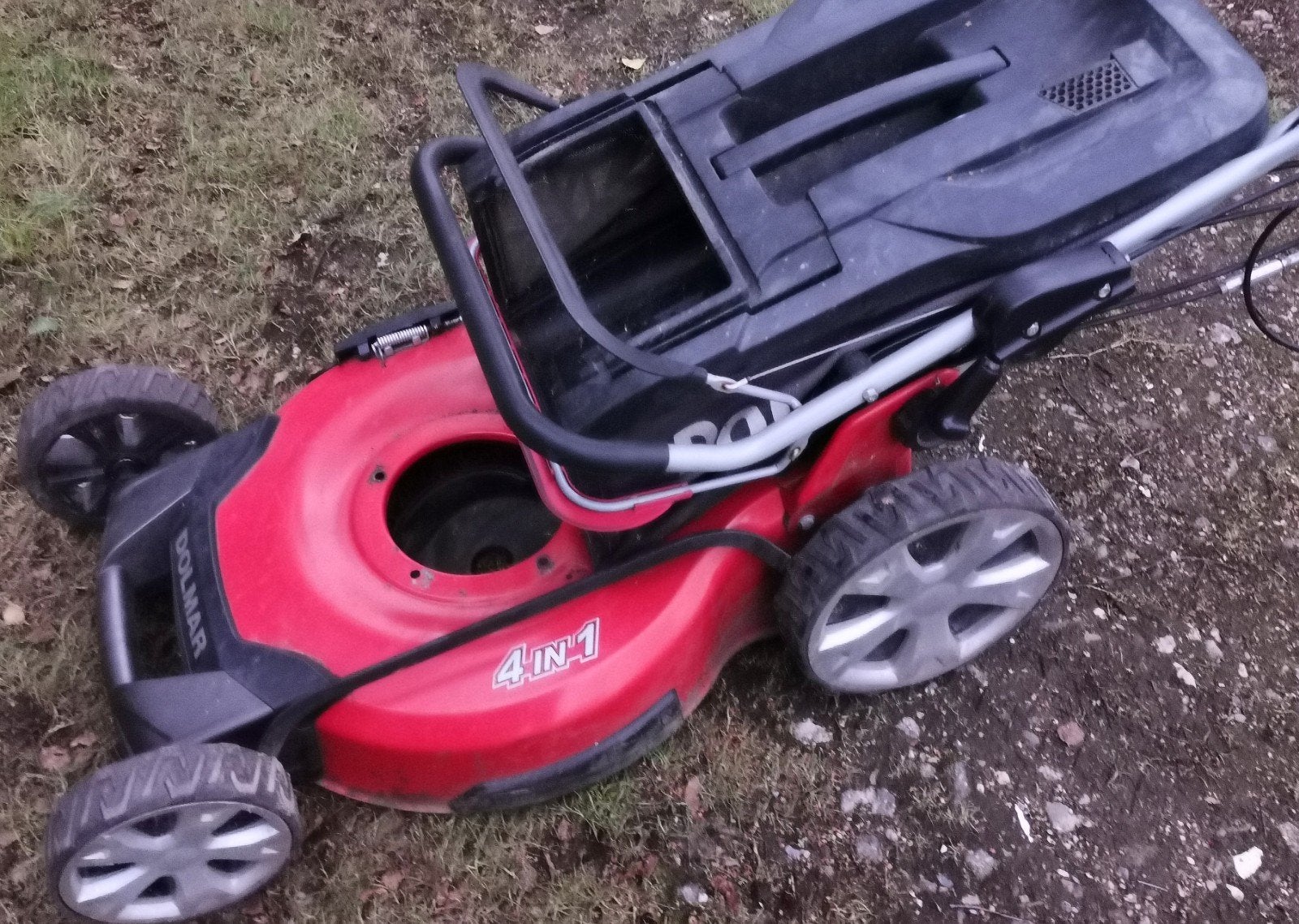 Dolmar gazonmaaier chassis en losse B&S motor (3jr gebruikt), Ophalen, Cirkelmaaier, Gebruikt, Elektrische starter