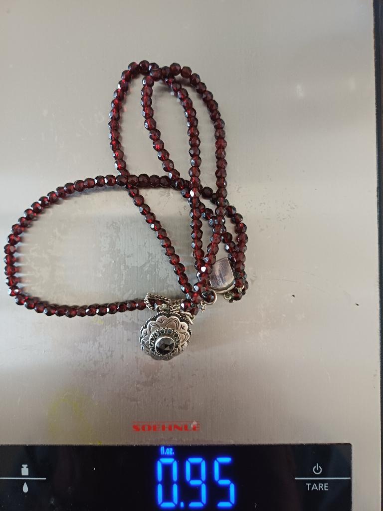 Granaten armband met zilveren sluiting, Sieraden, Tassen en Uiterlijk, Armbanden, Ophalen, Zo goed als nieuw, Rood, Zilver