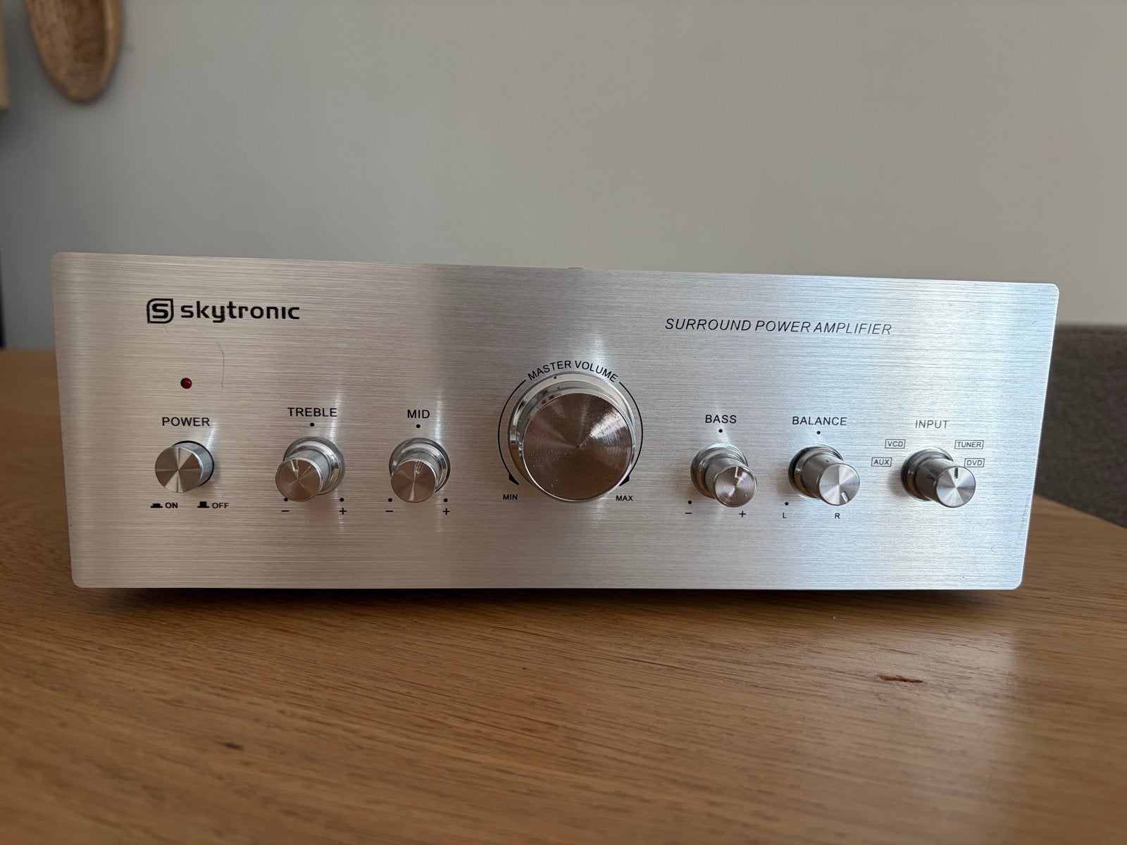 Skytone Surround Power Amplifier Model: 103.311, Overige merken, Overige systemen, Nieuw, Ophalen of Verzenden