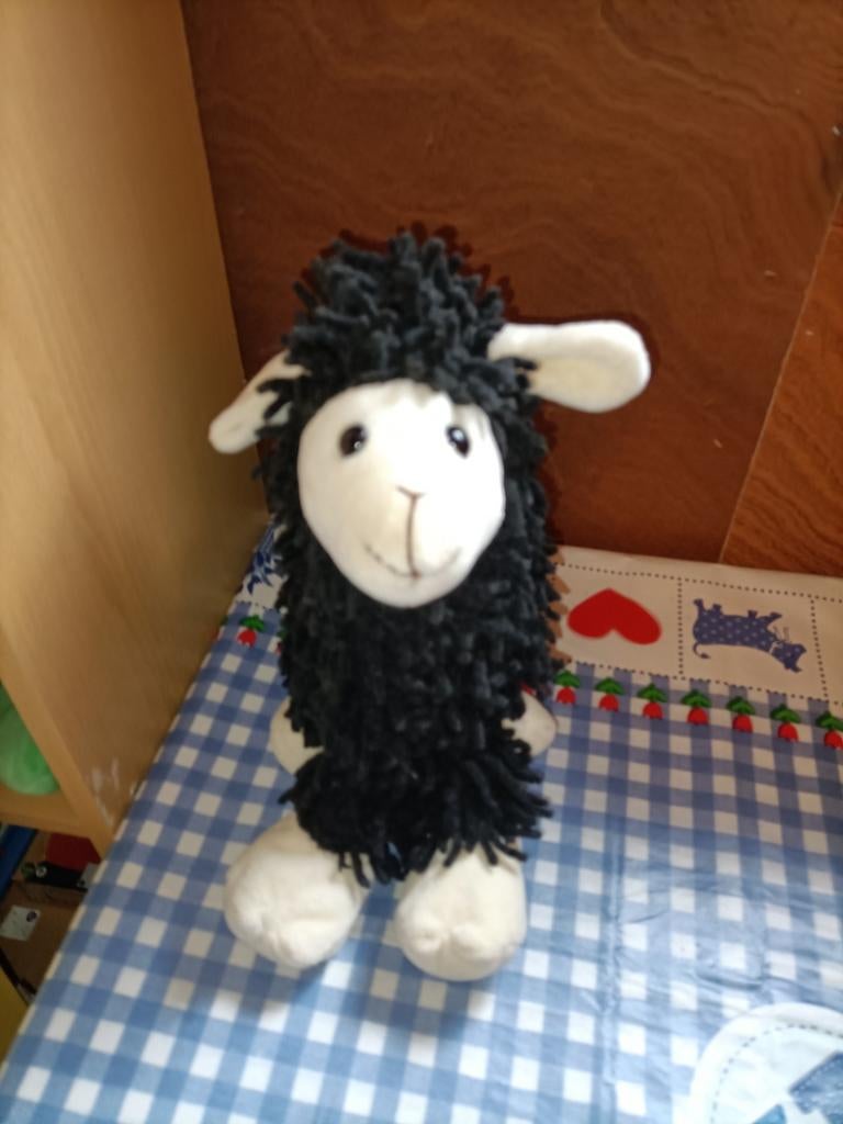 Texel schaap knuffel zwart Toy Amsterdam 32 cm lang, Ophalen of Verzenden