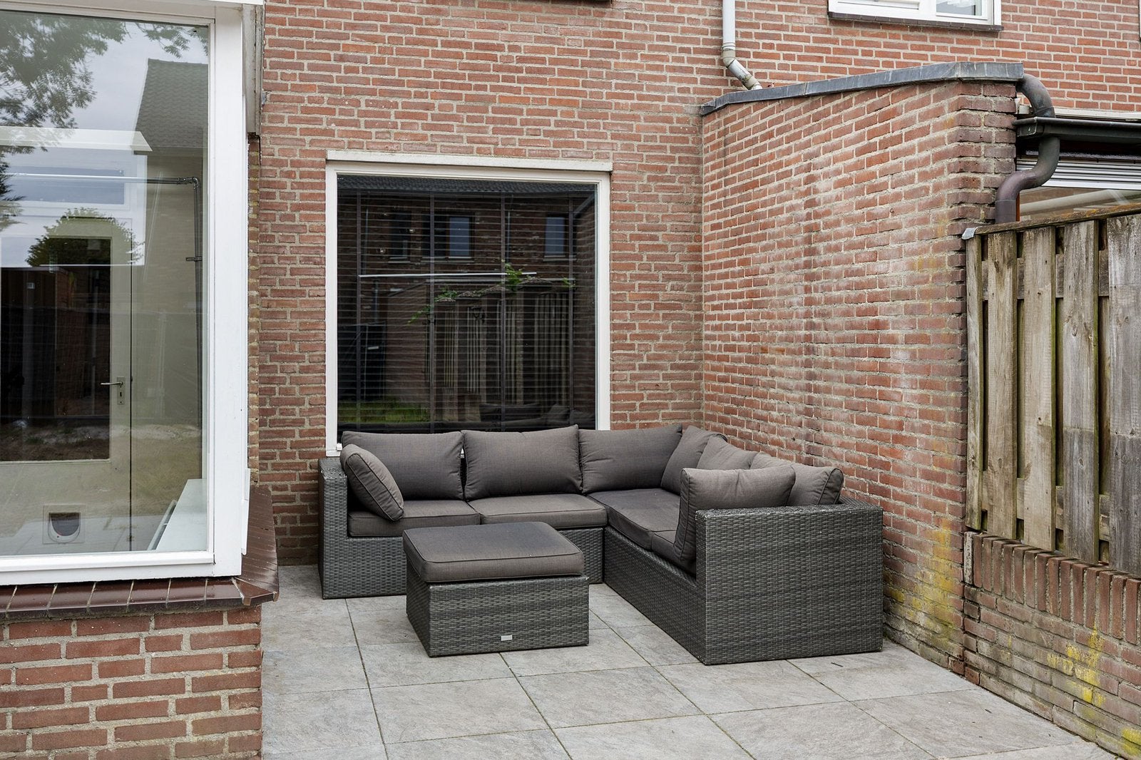 Loungeset, Ophalen, 5 zitplaatsen, Kunststof, Gebruikt