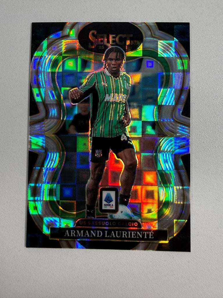191 Armand Lauriente Pandora Select Serie A 2025-26, Ophalen of Verzenden, Nieuw, Buitenlandse clubs, Poster, Plaatje of Sticker